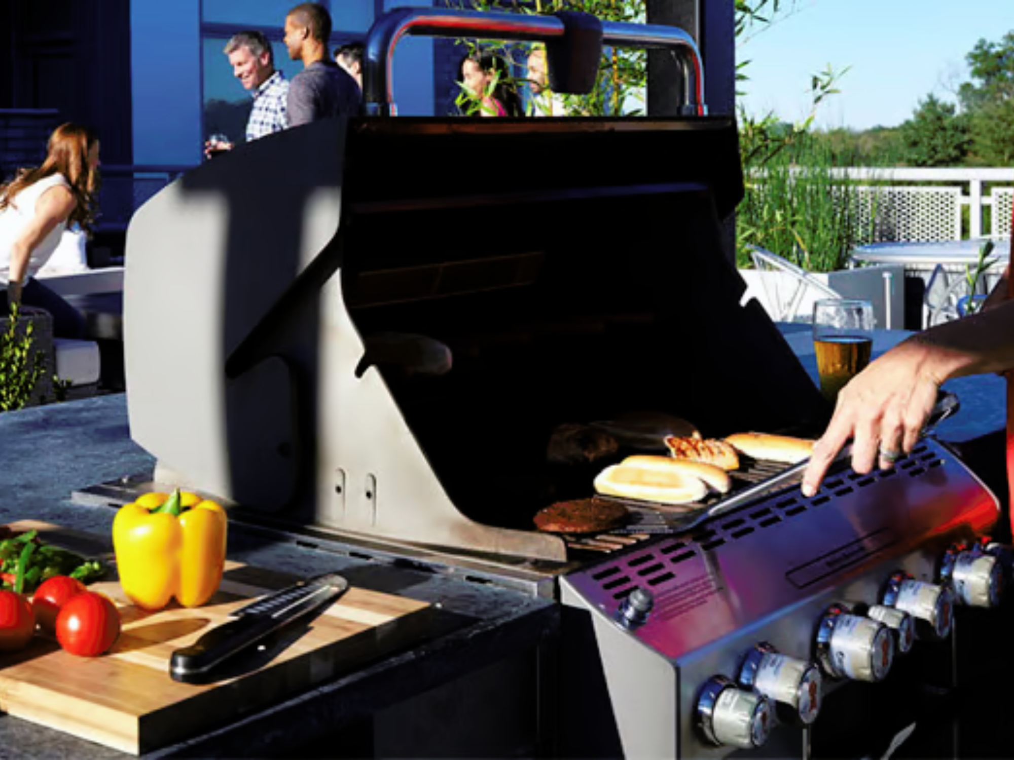 WE'RE ON FIRE! PHILLYMAG.COM CHAMPIONS OUR GRILLING AMENITIES!