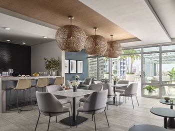 lounge area for residents in Tampa, FL